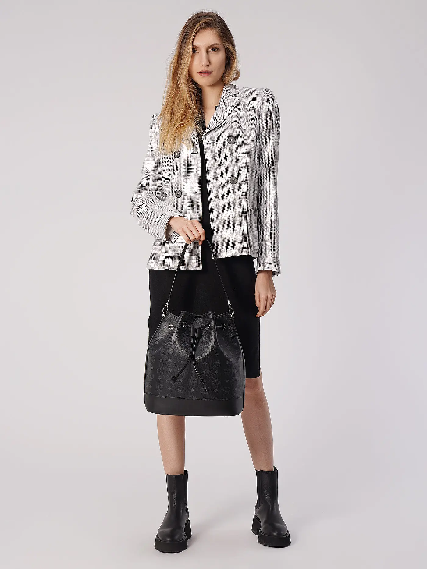 MCM | Tasche - Bucket Bag DESSAU L | schwarz